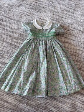 Antoinette floral dress with collar size 3